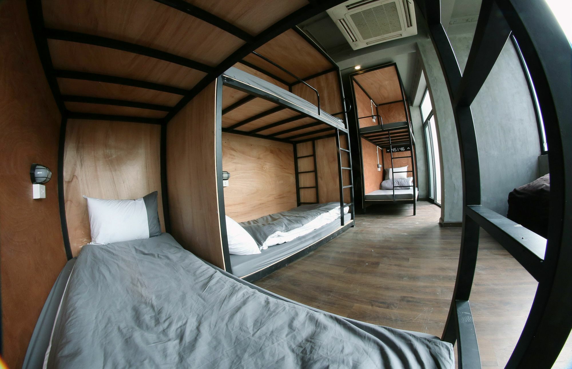 Reddoorz @ Tong Duy Tan Street (Adults Only) Hostel Hanoi Exterior foto