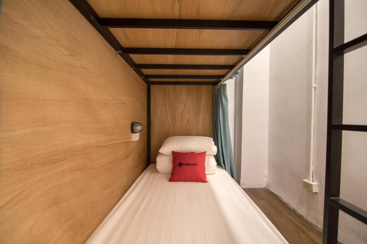 Reddoorz @ Tong Duy Tan Street (Adults Only) Hostel Hanoi Exterior foto