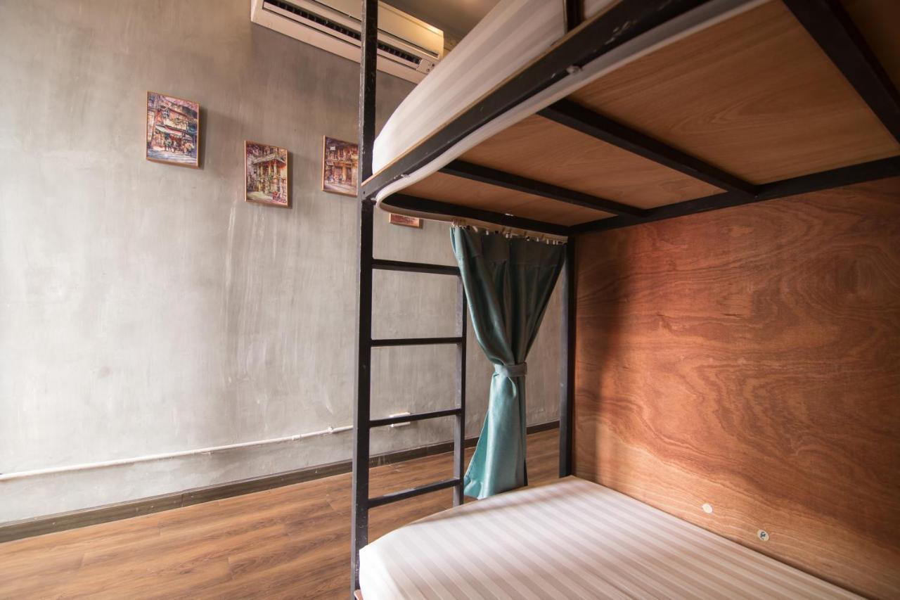Reddoorz @ Tong Duy Tan Street (Adults Only) Hostel Hanoi Exterior foto