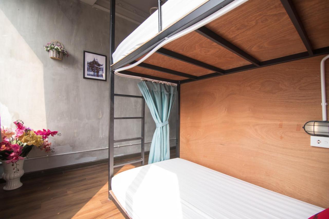 Reddoorz @ Tong Duy Tan Street (Adults Only) Hostel Hanoi Exterior foto